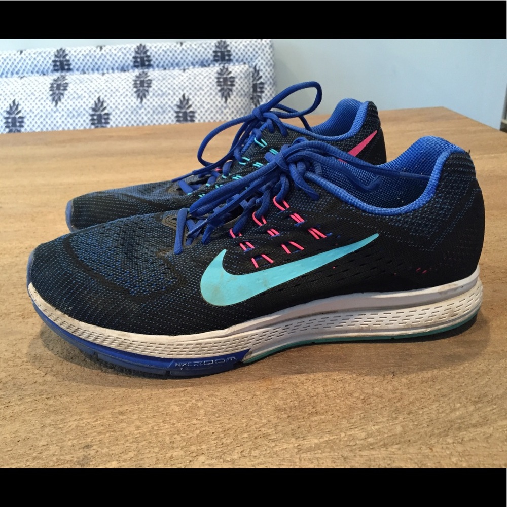 Nike Air Zoom Structure 18 Size 10.5